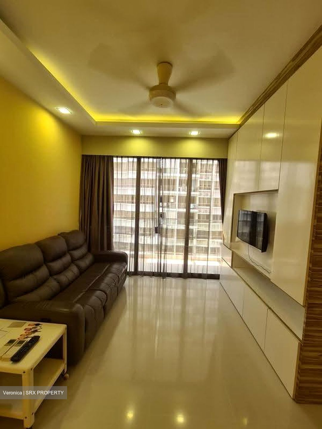 Waterfront Gold (D16), Condominium #636566011